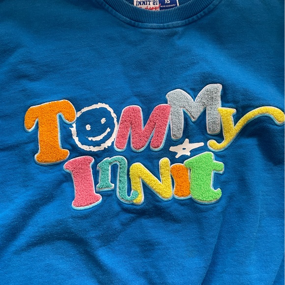 Vintage crewneck, Tommy Innit vintage sweater. - Picture 2 of 7